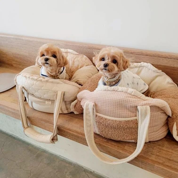 犬キャリーバッグ ふんわり丸型犬用お出かけバッグ