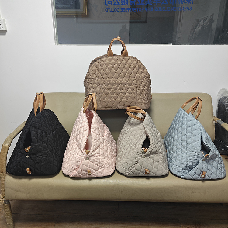 https://fulmo-img-server.com/maplecarry/537d51f9-ae9a-43ba-b22e-fe03d0cdaee4.jpg