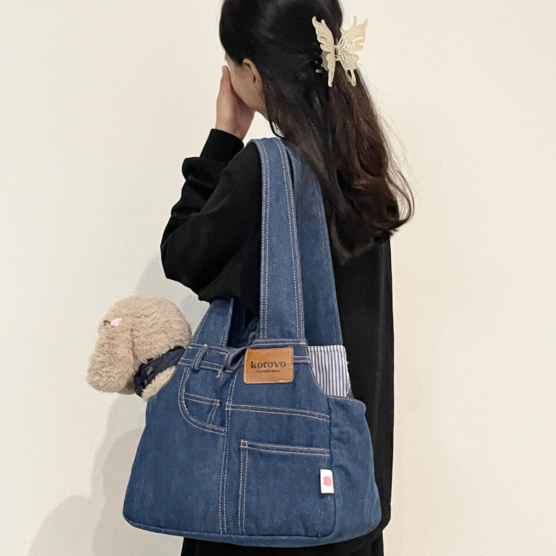犬キャリーバッグ デニム素材のポケット付き小型犬用トートバッグ