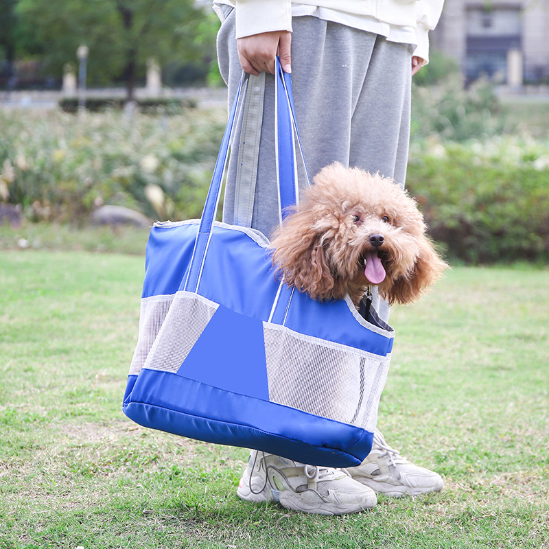 犬キャリーバッグ 通気性抜群メッシュ窓付きトートバッグ型犬用キャリー　持ち運び