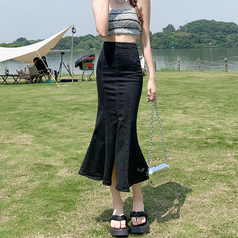 マーメイドスカート 優美なシルエット裾広がりスカート