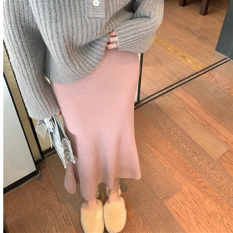 ニット素材マーメイドスカート バックスリット付き