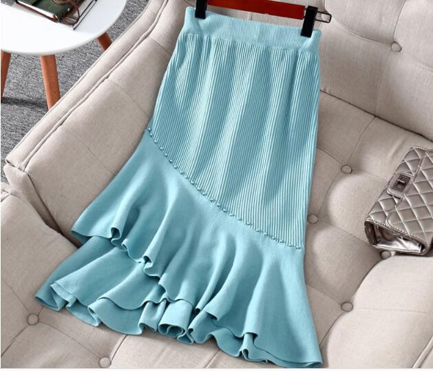 ビーズ装飾ニットセット丸首プルオーバーとマーメイドスカート