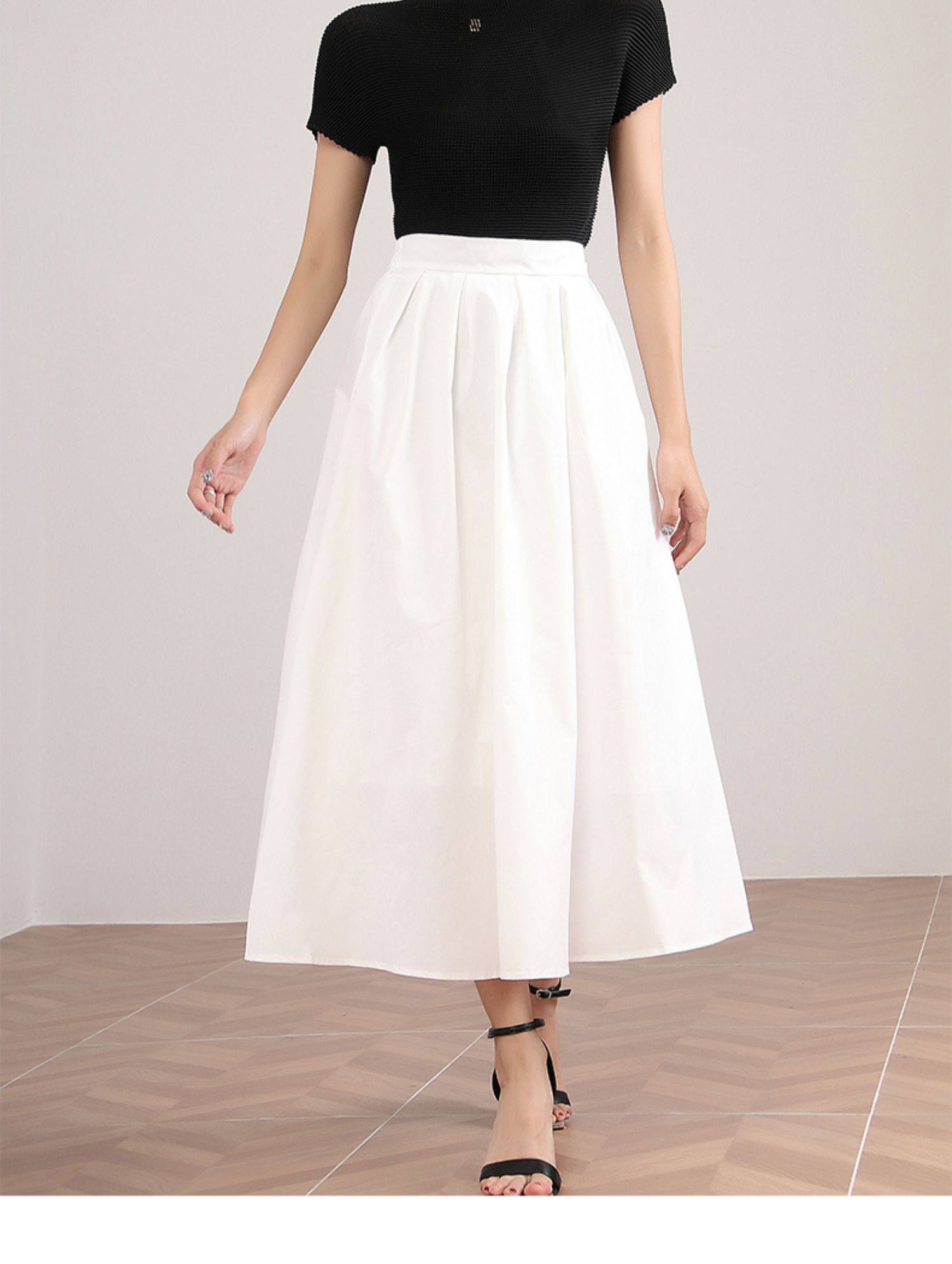 女装 エレガントタックフレア丈ロングスカート