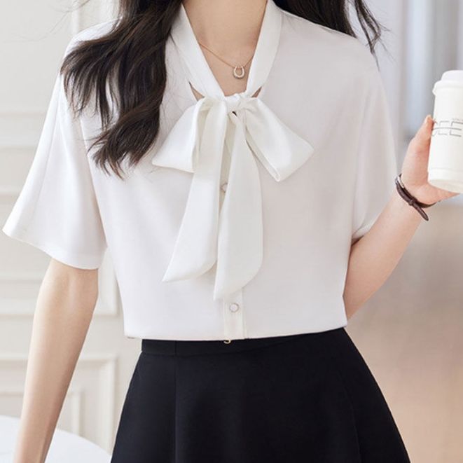 女装 エレガントリボン付き半袖ブラウス
