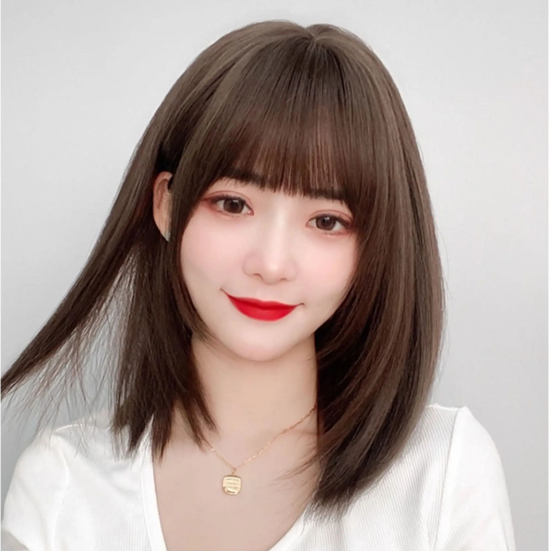 女装 初恋気分鎖骨ミディアムぱっつん前髪ウィッグ