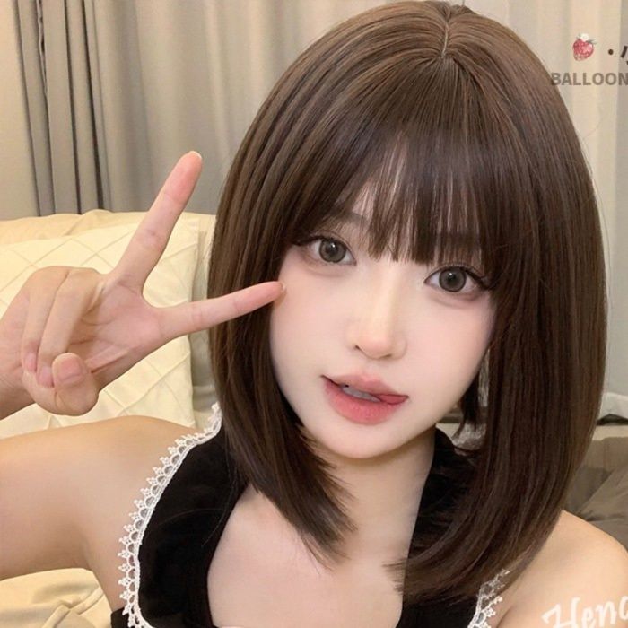 女装 ふんわり前髪のストレートボブウィッグ