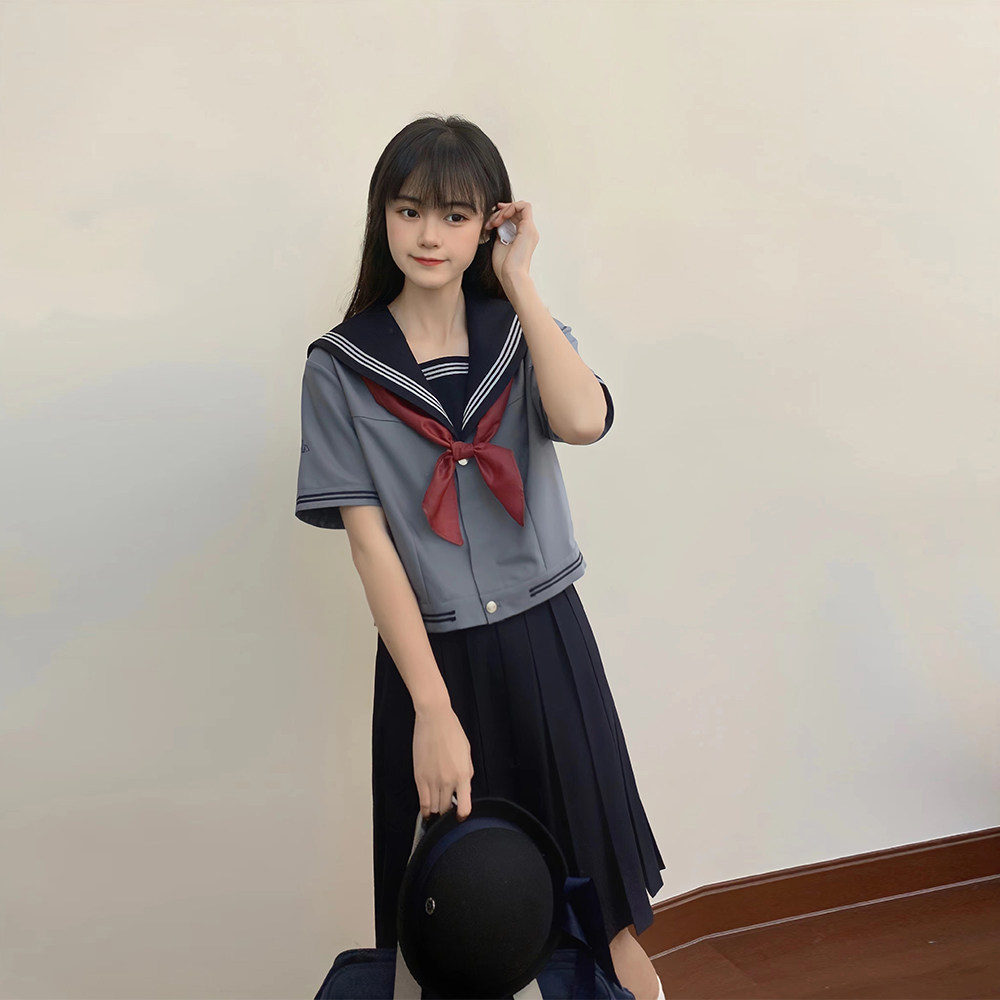 女装 清楚系配色セーラー服上下セット
