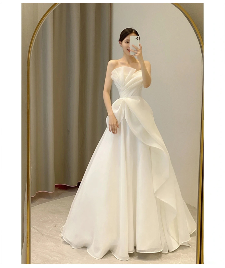 https://fulmo-img-server.com/mellowdays/5ad58448-f6a4-44d2-8ccb-7ee91ed11f0a.jpg