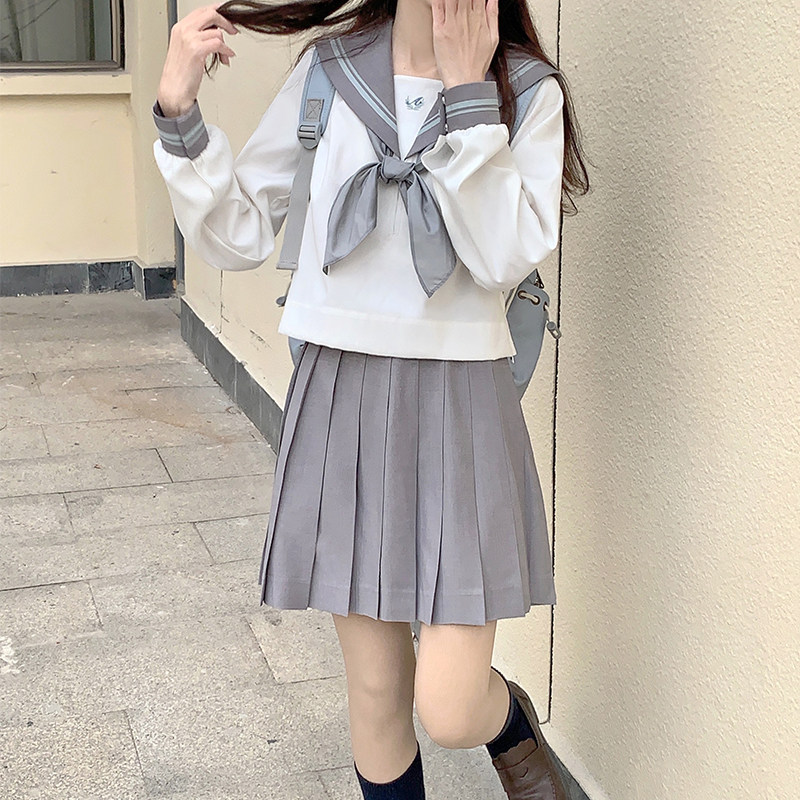 女装 大きなリボンが可愛い長袖セーラー服上下セット
