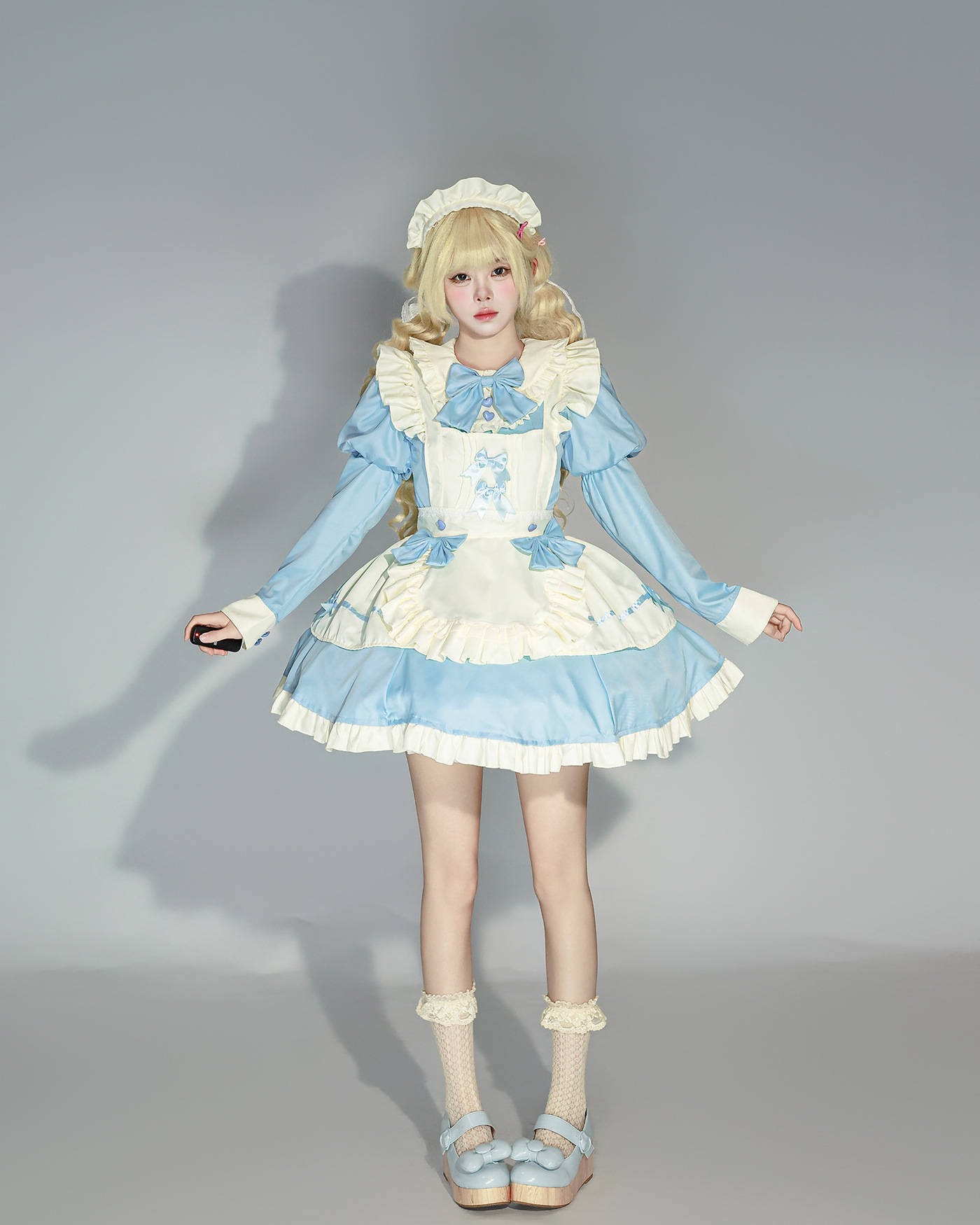 女装 フリルメイド服ワンピースセット
