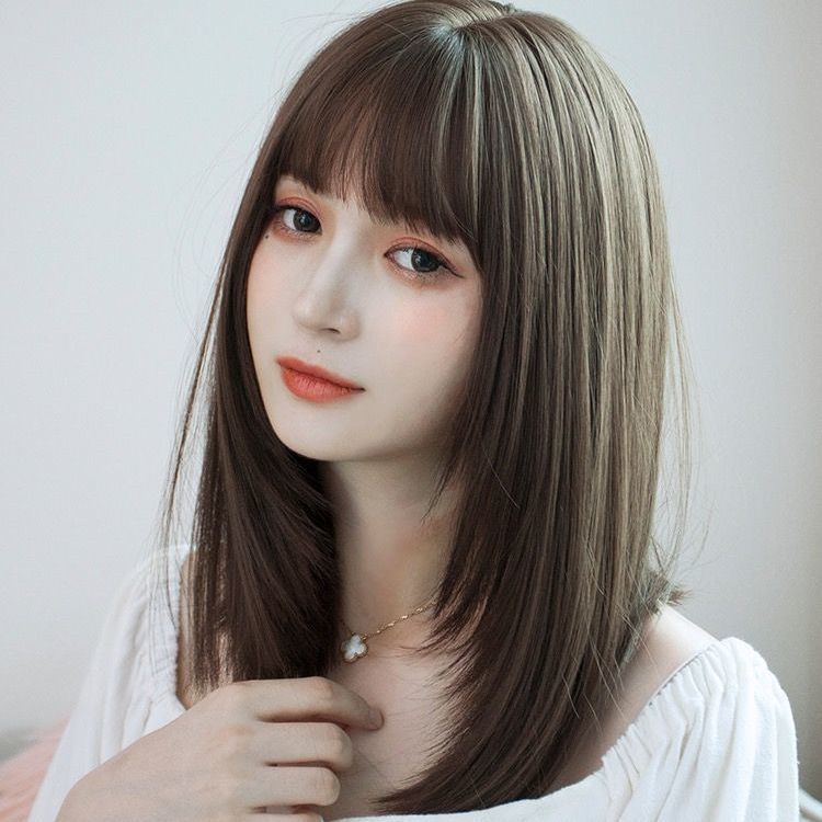 女装 ふんわり前髪付きミディアムストレートウィッグ