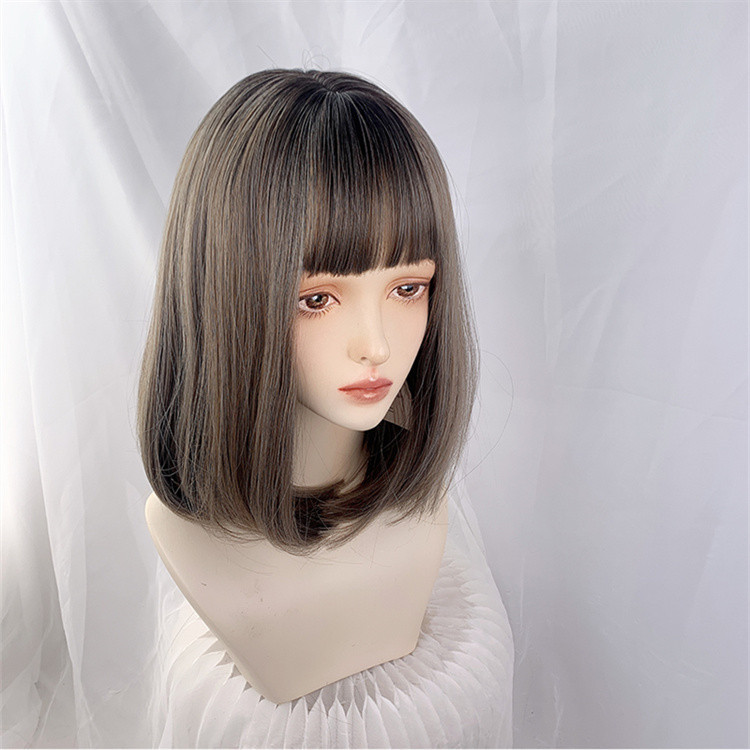女装 ウィッグ 前髪ぱっつん グラデーション ミディアム