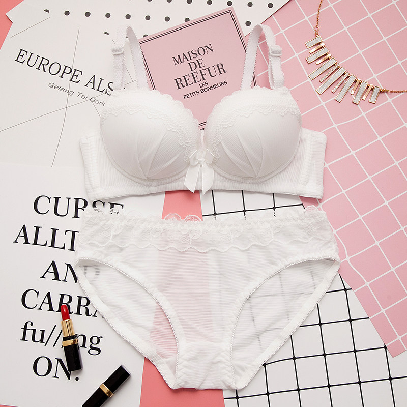 女装 華やか総レース付き姫系ブラジャーショーツセット