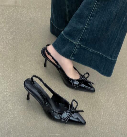 女装 女性用尖り先ハイヒール下着セット リボン付きサンダル
