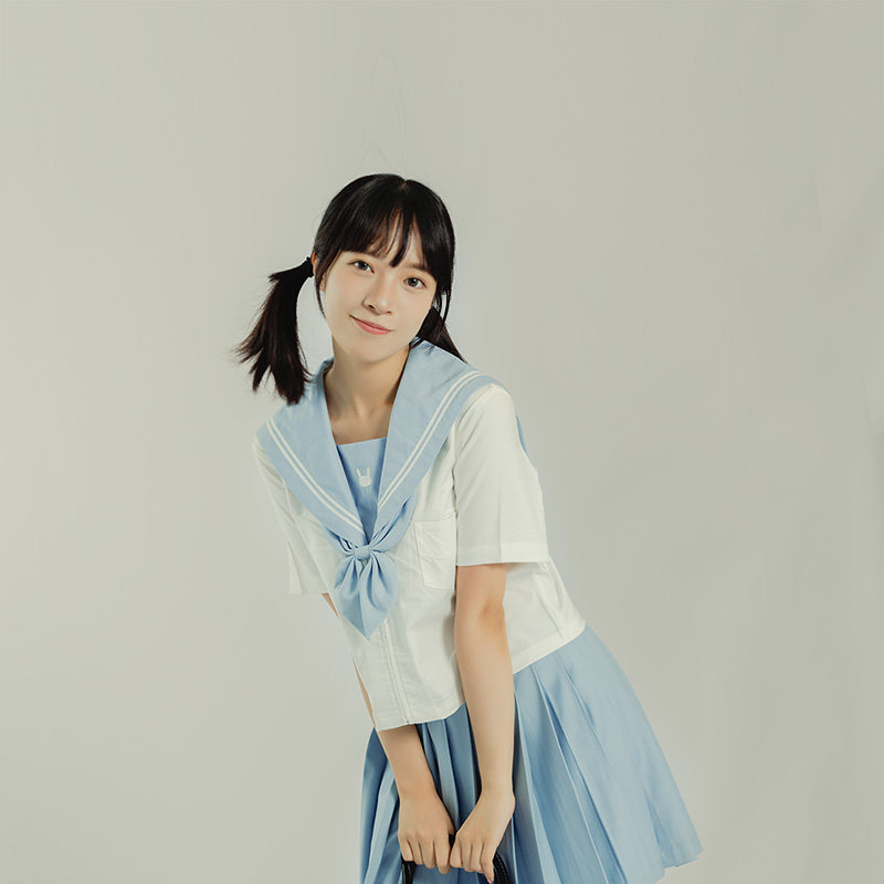 女装 爽やか配色半袖セーラー服上下セット