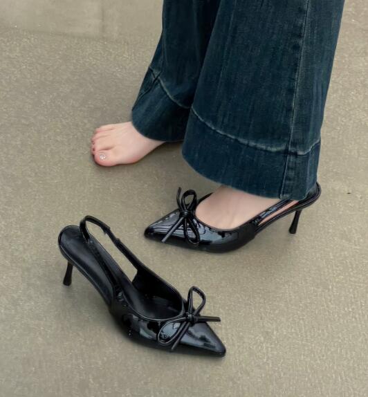 女装 女性用尖り先ハイヒール下着セット リボン付きサンダル