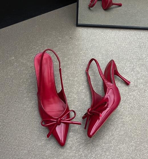 女装 女性用尖り先ハイヒール下着セット リボン付きサンダル