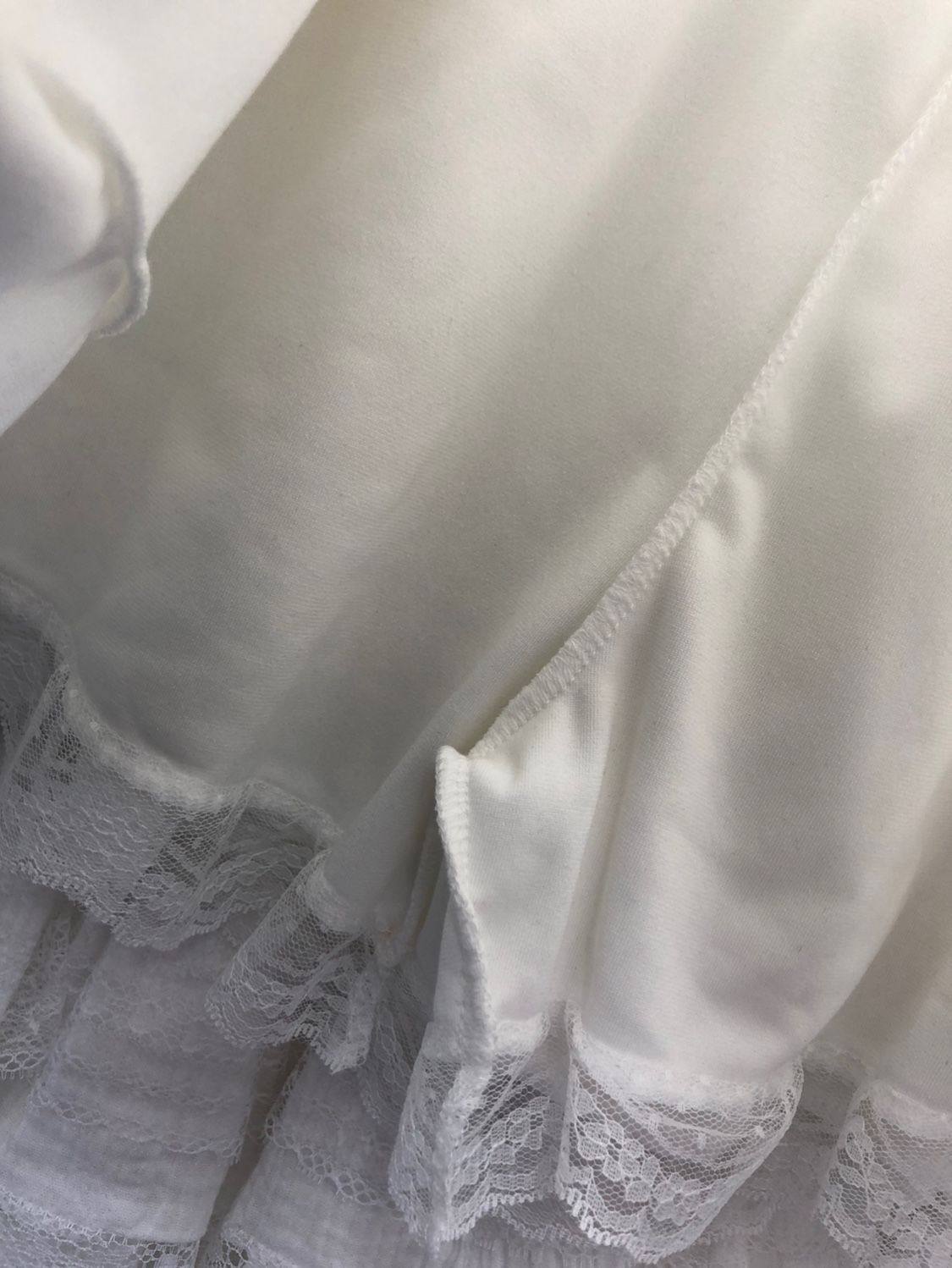 三段重ねレースフリルティアードミニスカート