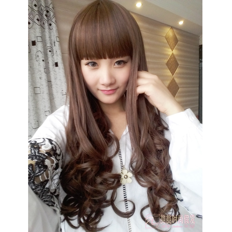 ゆるふわぱっつん前髪ロングウェーブウィッグ