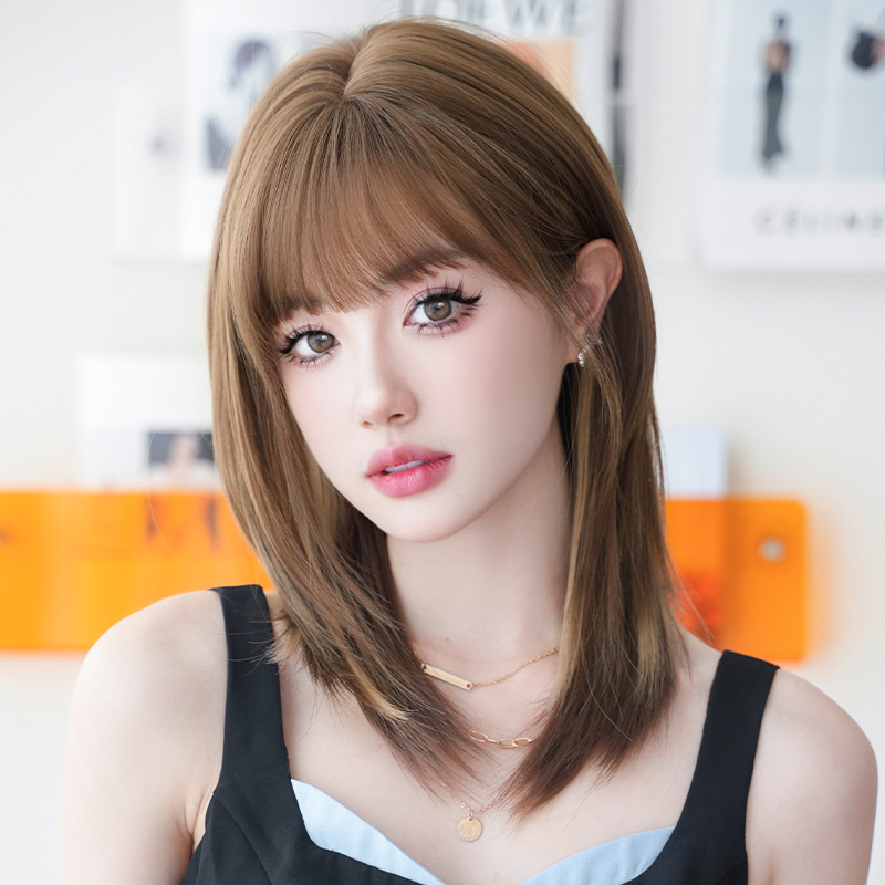 女装 前髪ありミディアムストレート女子風ウィッグ