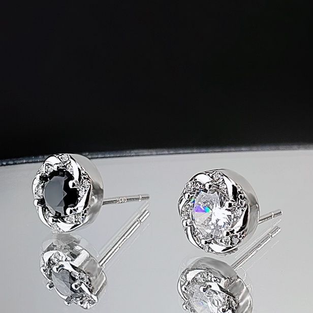 メンズアクセサリー 輝きの花冠 宝石ピアス