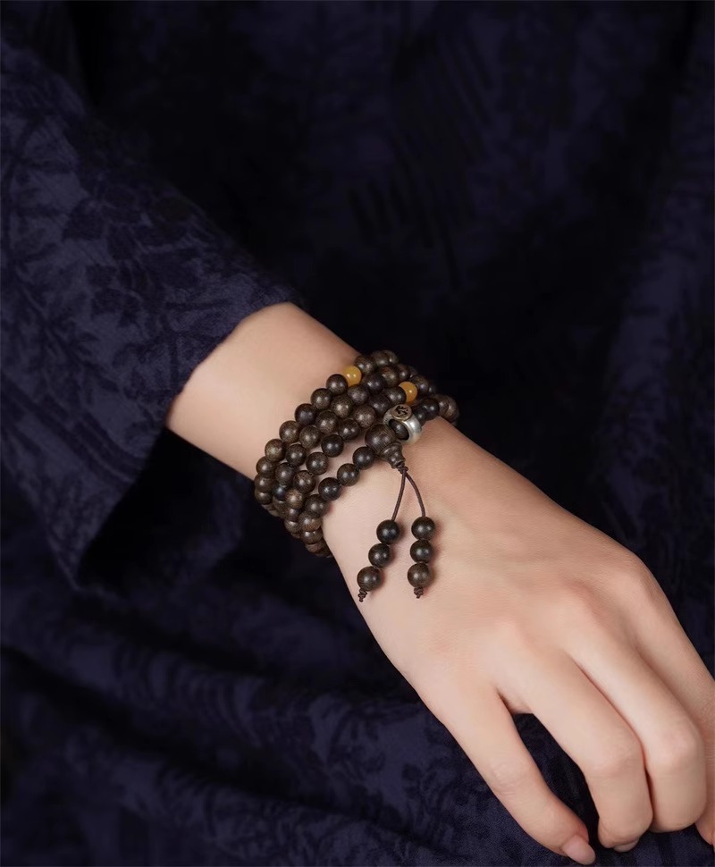 メンズアクセサリー 天然木玉の三連ブレスレット
