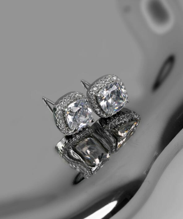 メンズアクセサリー メンズ ラウンド ジルコニア スタッドピアス