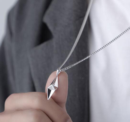 メンズアクセサリー メンズ幾何学ペンダントネックレス