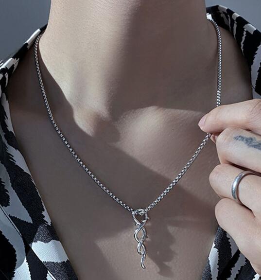 メンズアクセサリー 男性用スネーク型ペンダント付きチェーンネックレス