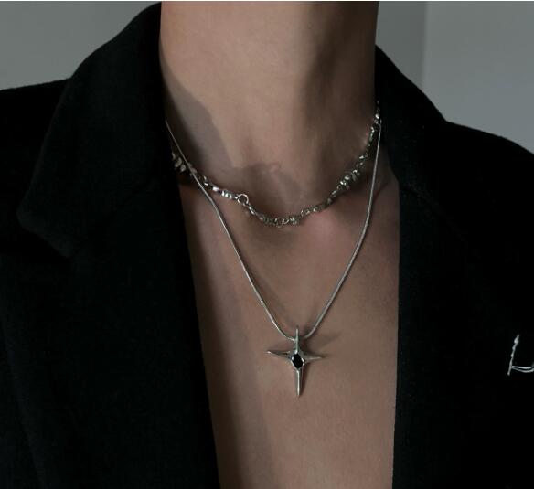 メンズアクセサリー 星型十字架ペンダント重ね付けネックレス