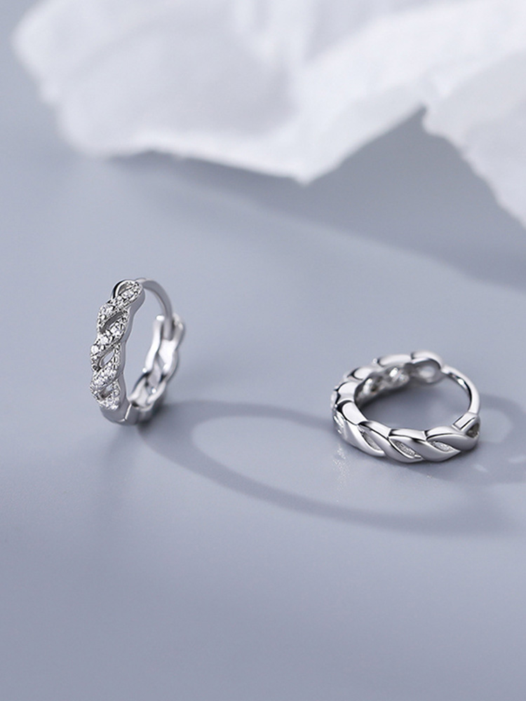 メンズアクセサリー 編み込み輝石フープピアス