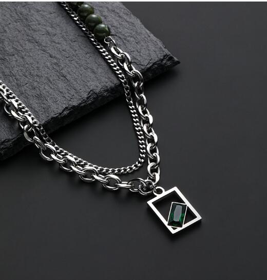 メンズアクセサリー 二連チェーン幾何学ペンダント男性用首飾り