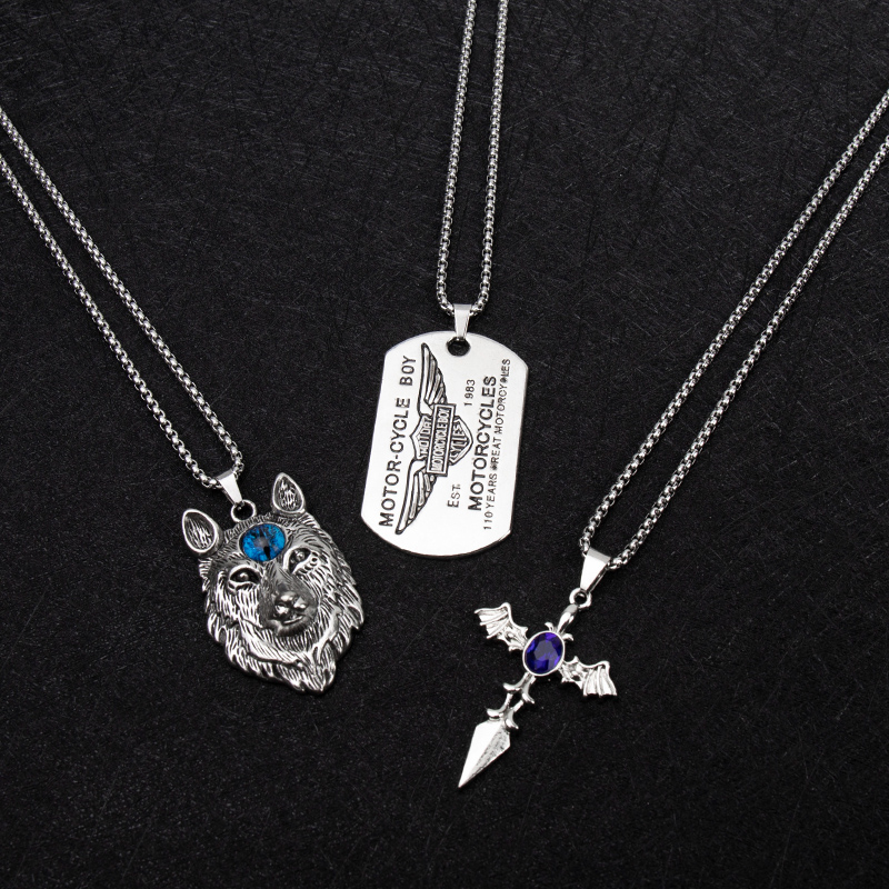 メンズアクセサリー 神秘的シンボルペンダントコレクション