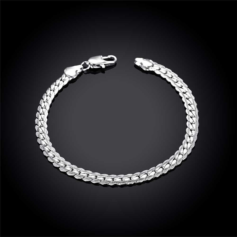 メンズアクセサリー 鎖編み細工の極上ブレスレット