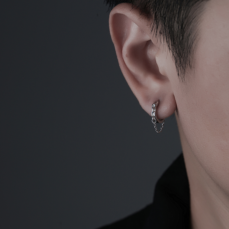 メンズアクセサリー 鎖付き輪環ピアス