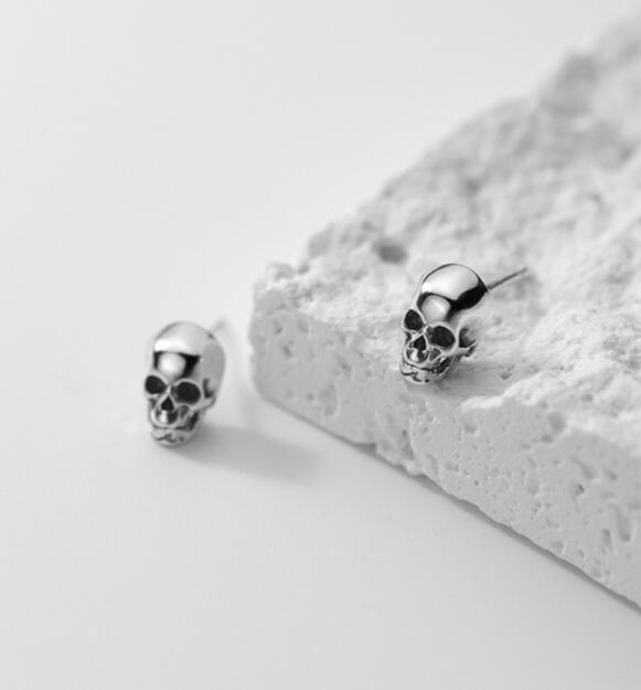 メンズアクセサリー 髑髏モチーフ スタッドピアス メンズ シルバー