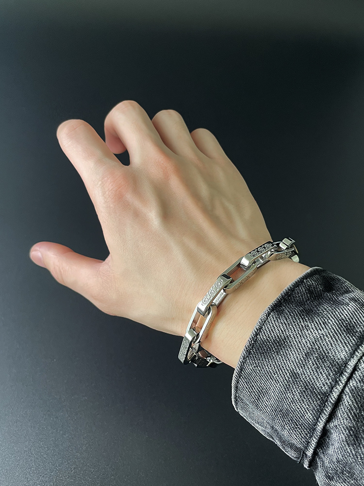 メンズアクセサリー 幾何学模様 細工彫刻チェーンブレス