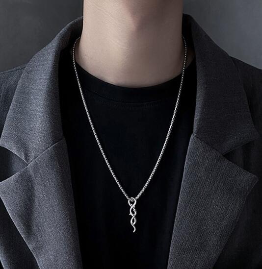 メンズアクセサリー 男性用スネーク型ペンダント付きチェーンネックレス