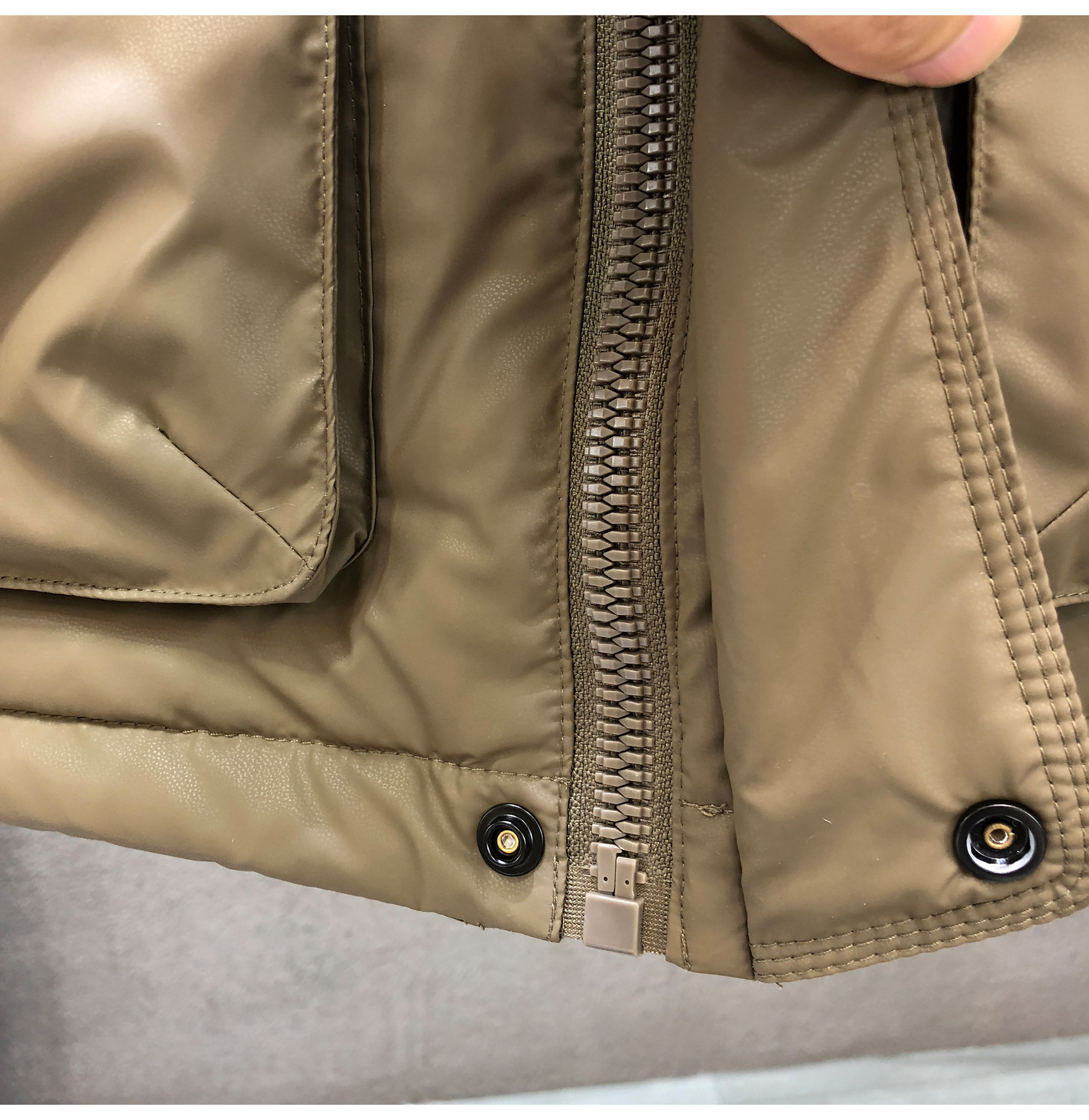 メンズダウン 【実用性と上品さを兼ね備えた】メンズ中綿ダウンジャケット