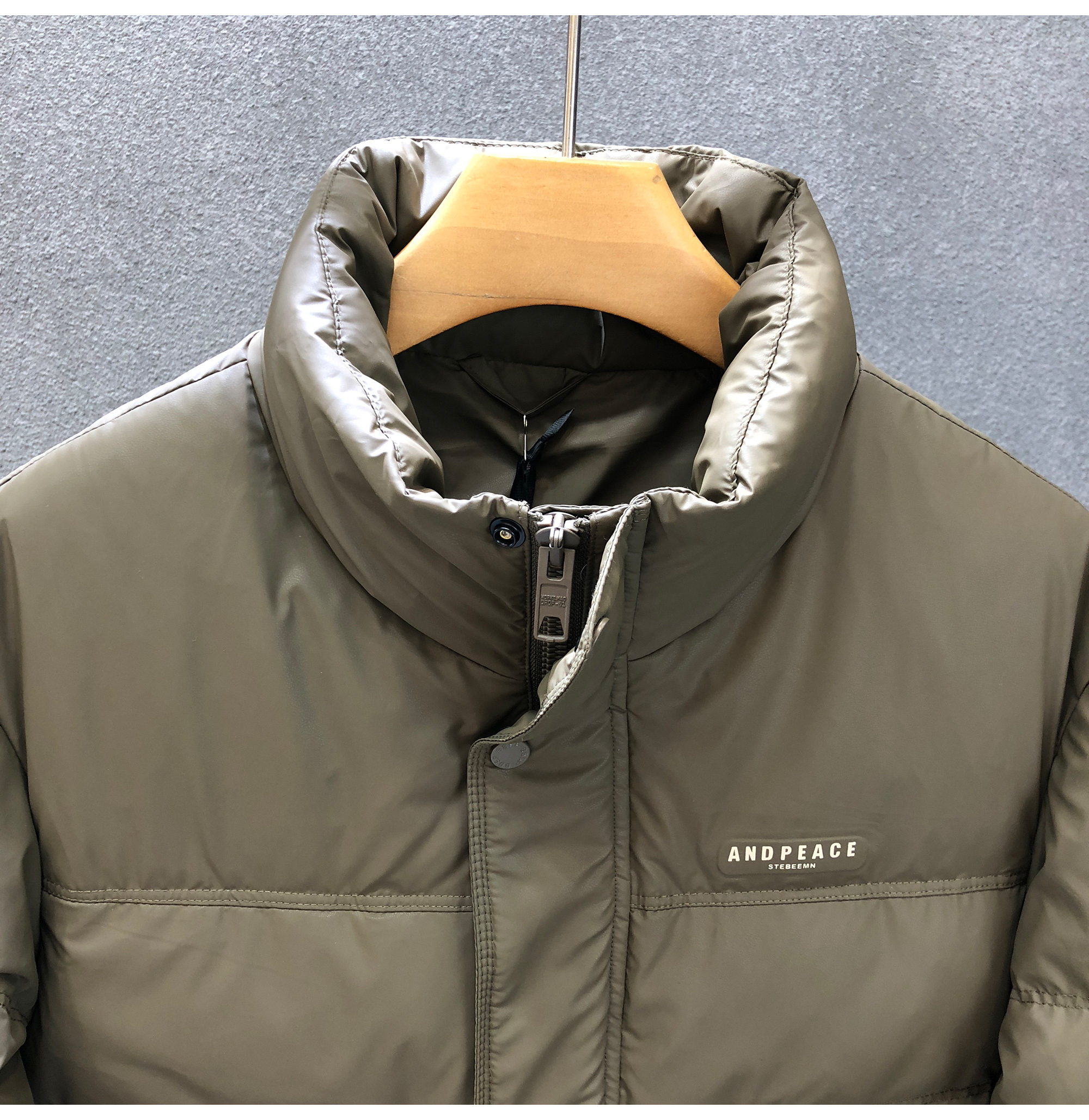 メンズダウン 【実用性と上品さを兼ね備えた】メンズ中綿ダウンジャケット