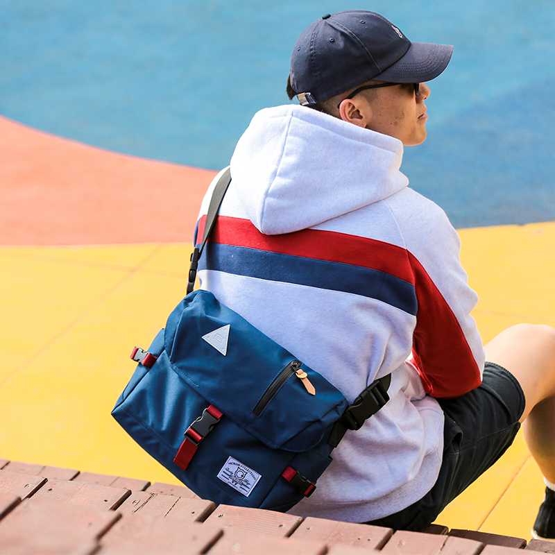 PCが楽々収納できるメッセンジャーバッグ10選!ビジネスにもカジュアルにも使える大容量デザイン