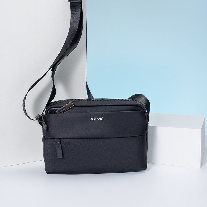 メッセンジャーバッグ シンプル スマート メッセンジャー