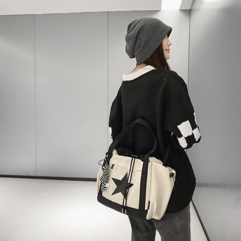 星柄デザイン 男女兼用 斜めがけメッセンジャーバッグ