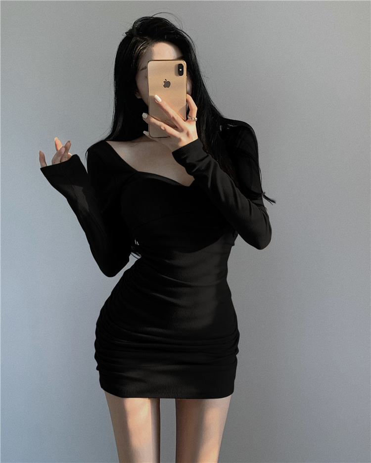 ブイネック長袖タイトミニワンピース