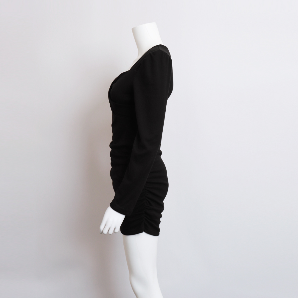 クロスデザイン長袖タイトミニワンピース2色