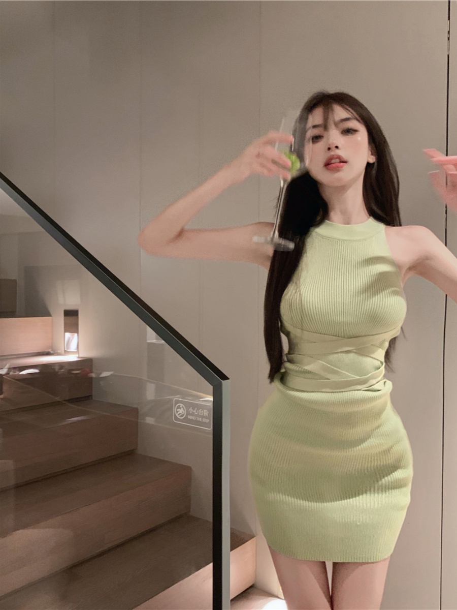 ミニワンピース 美シルエット 縦リブクロスデザインワンピース