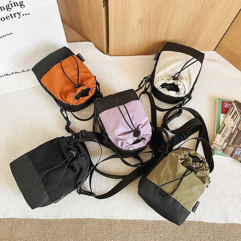 50代の毎日が楽しくなる！おしゃれな大人のミニバッグ10選