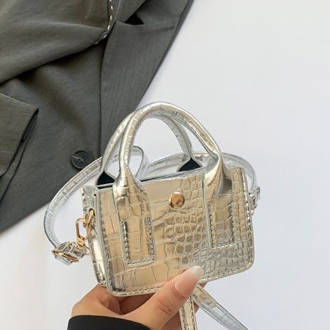 ミニバッグ クロコ型押しハンドル付き二層式ミニバッグ
