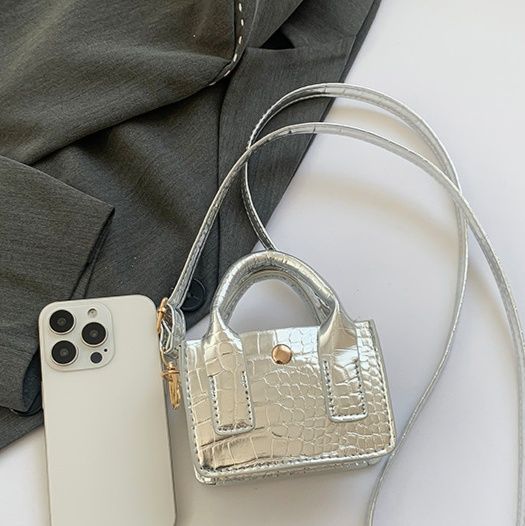 ミニバッグ クロコ型押しハンドル付き二層式ミニバッグ